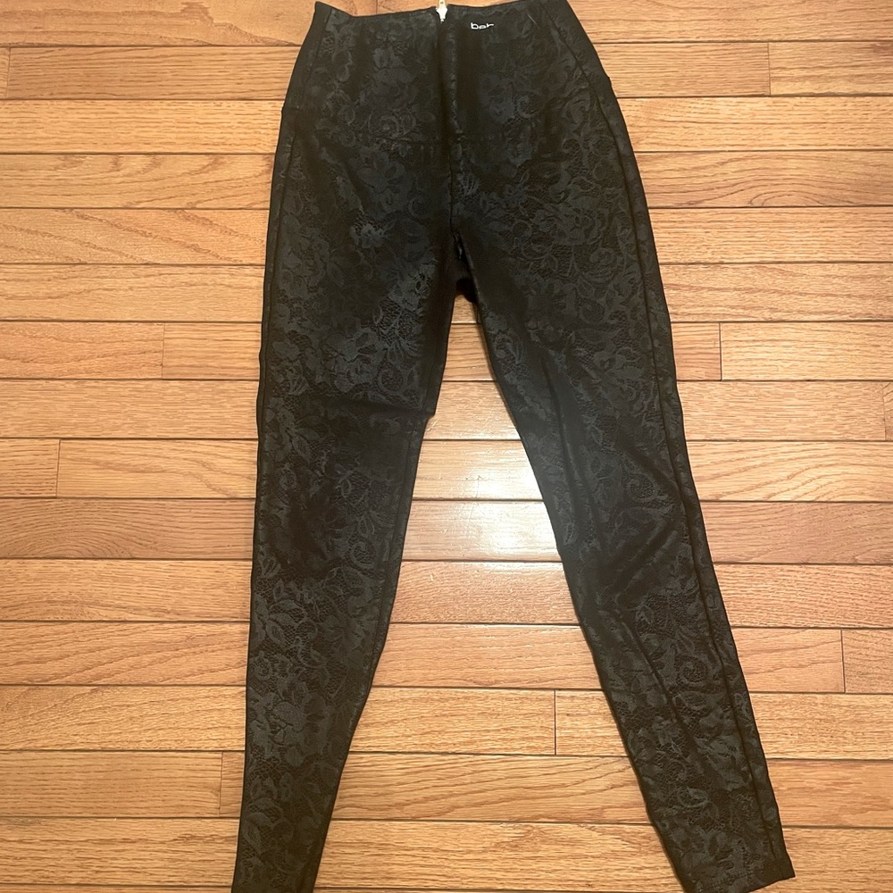 Bebe lace print zip back leggings